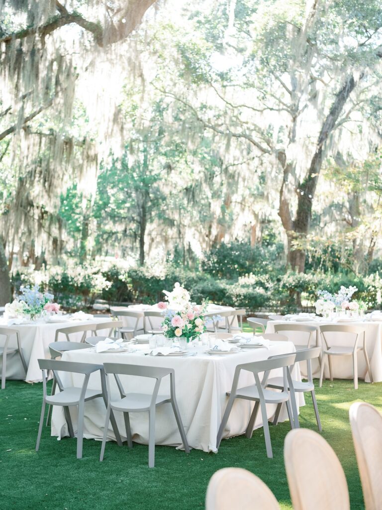 Outdoor wedding reception at the Admirals House wedding venue in Charleston