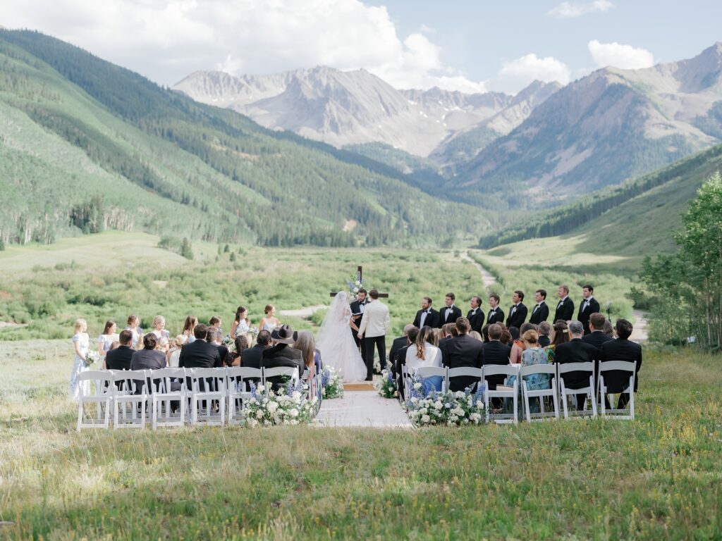 Aspen wedding venues with scenic mountain views in Colorado