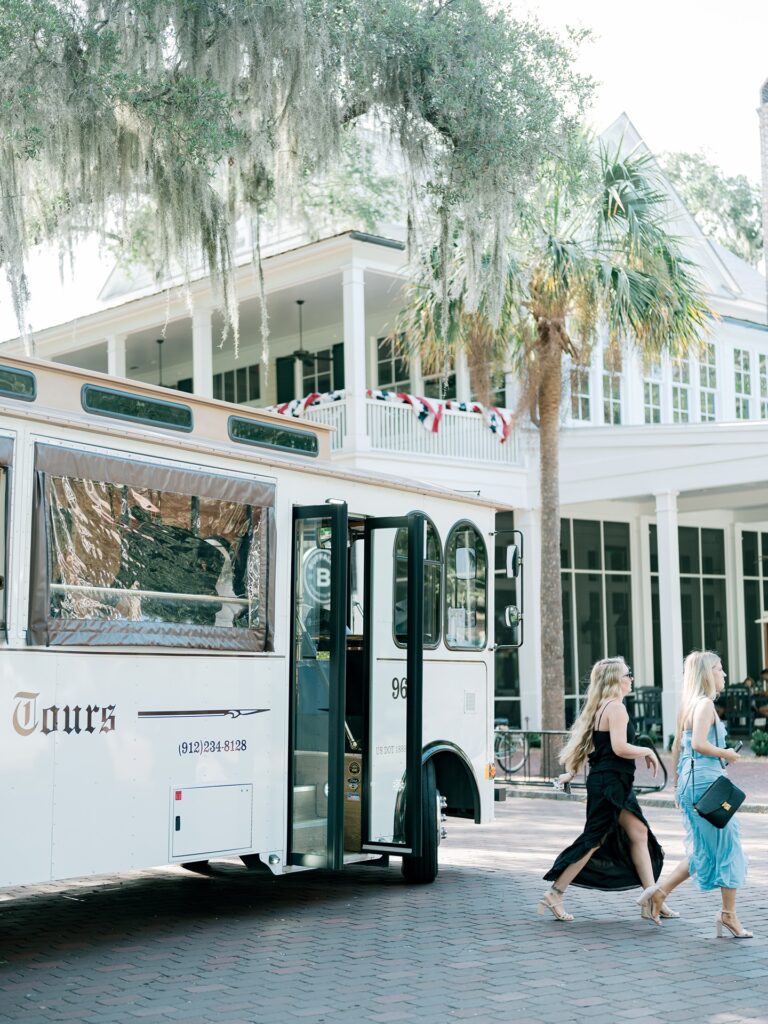 Guests arriving at the May River Chapel for a Montage Palmetto Bluff wedding