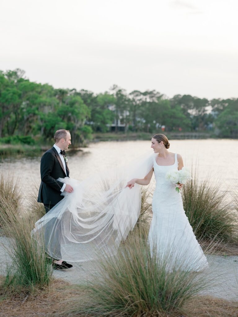 The Dunlin Kiawah wedding set along the Lowcountry coastline at Kiawah River